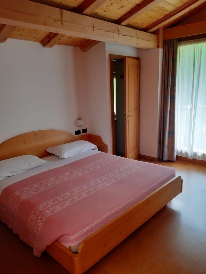 Albergo Scoiattolo Tret Kültér fotó