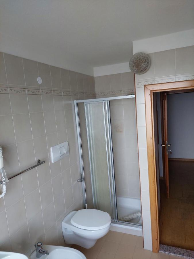 Albergo Scoiattolo Tret Kültér fotó